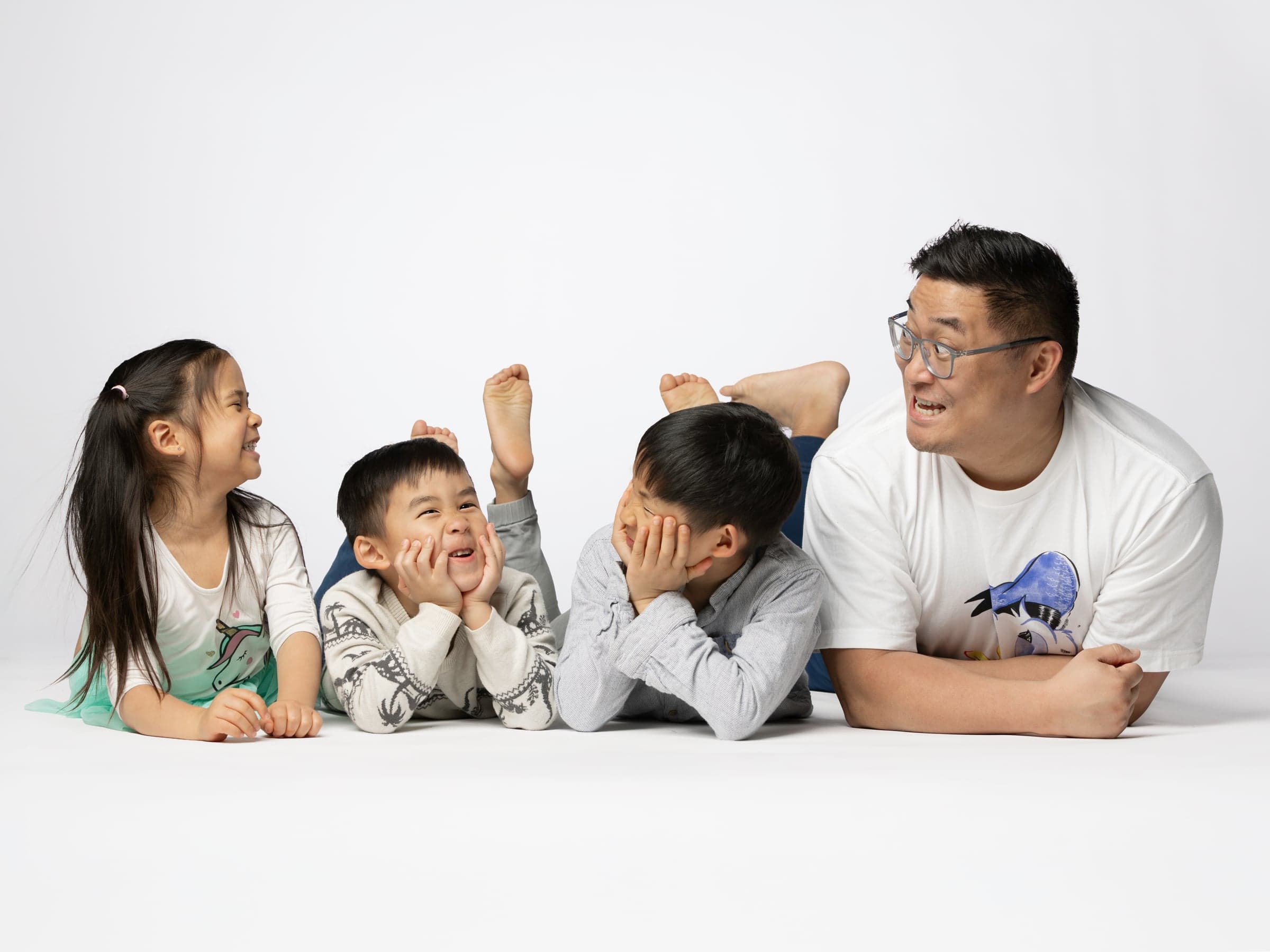 Montreal family and children photographer Kar-Mei Quach