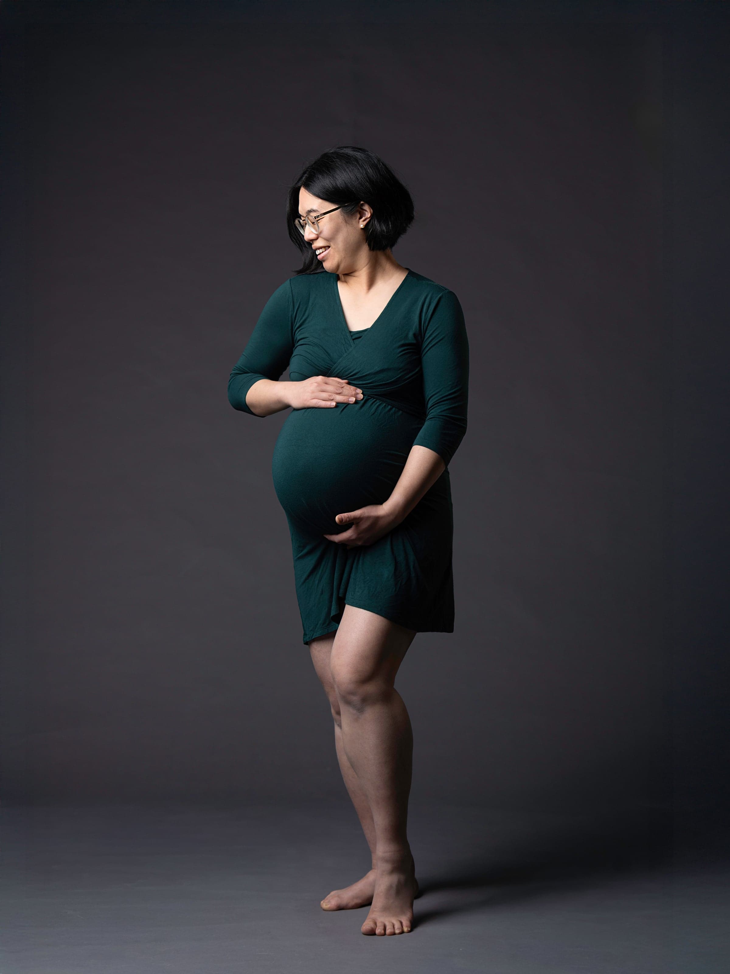 Montreal maternity photography pricing — Kar-Mei Quach