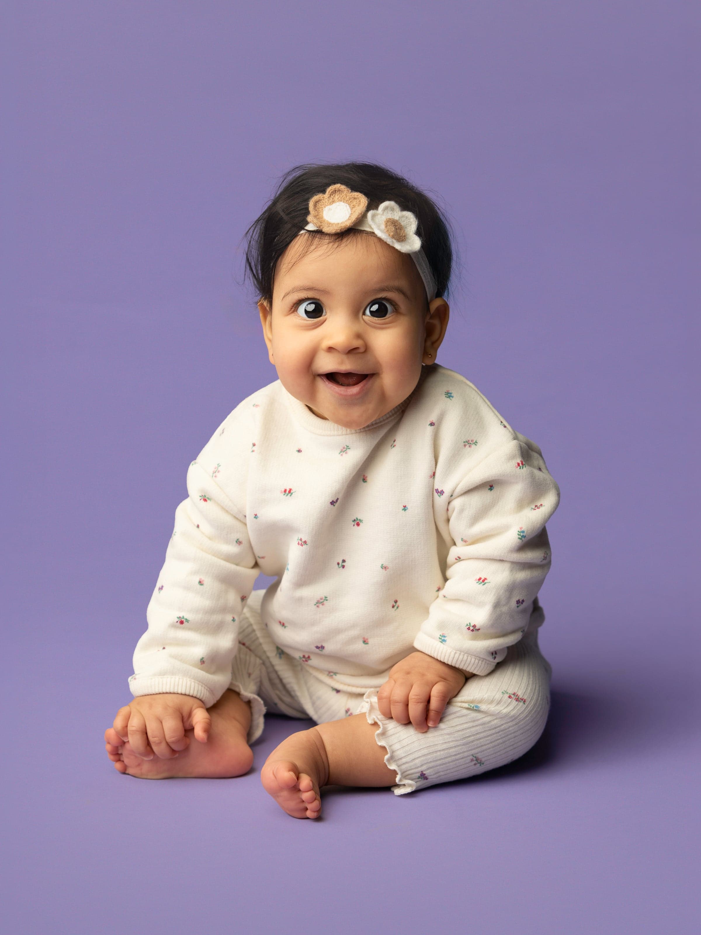 Montreal children photographer Kar-Mei Quach — natural child portrait