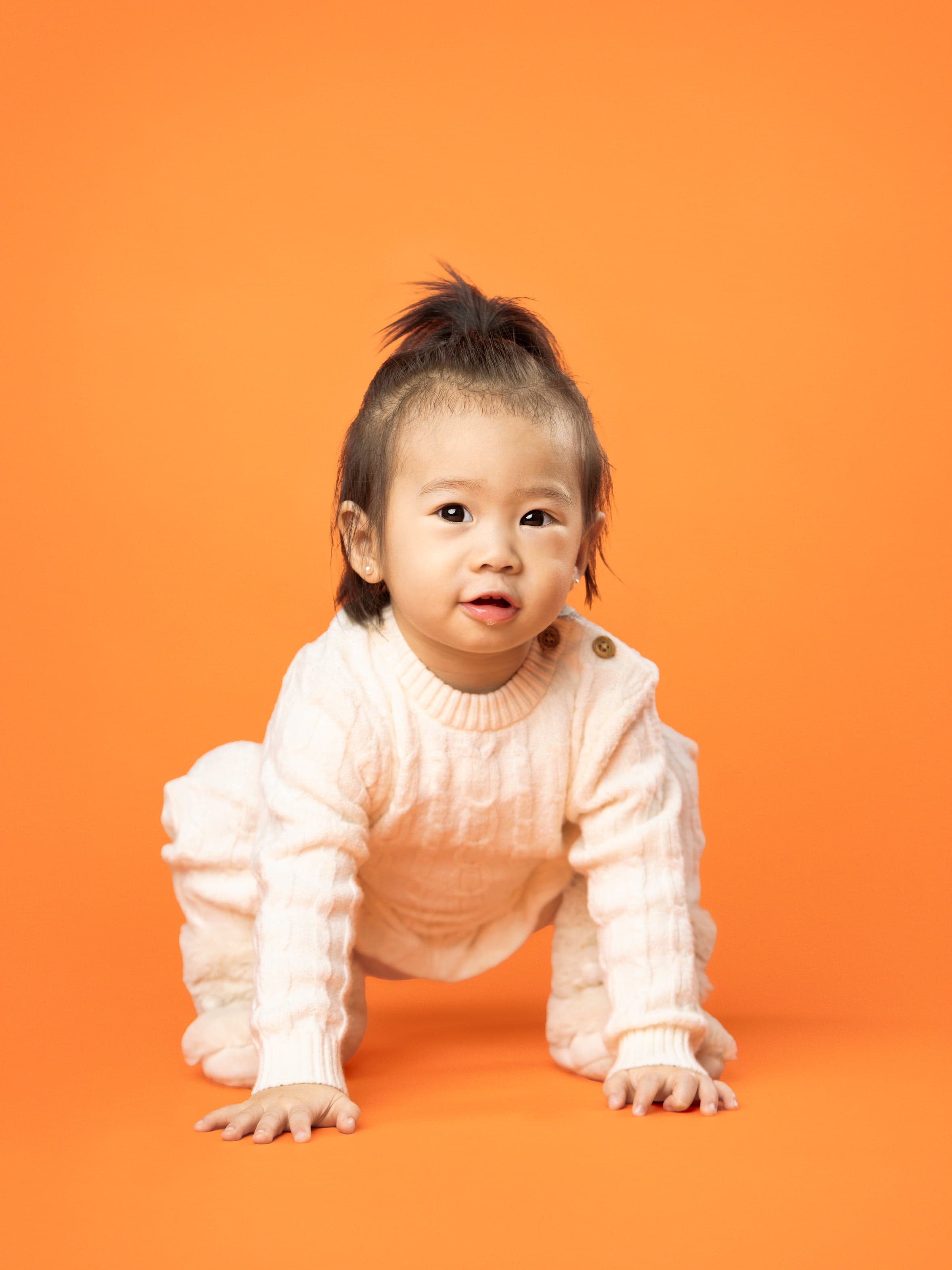 Montreal children photographer Kar-Mei Quach — candid moment